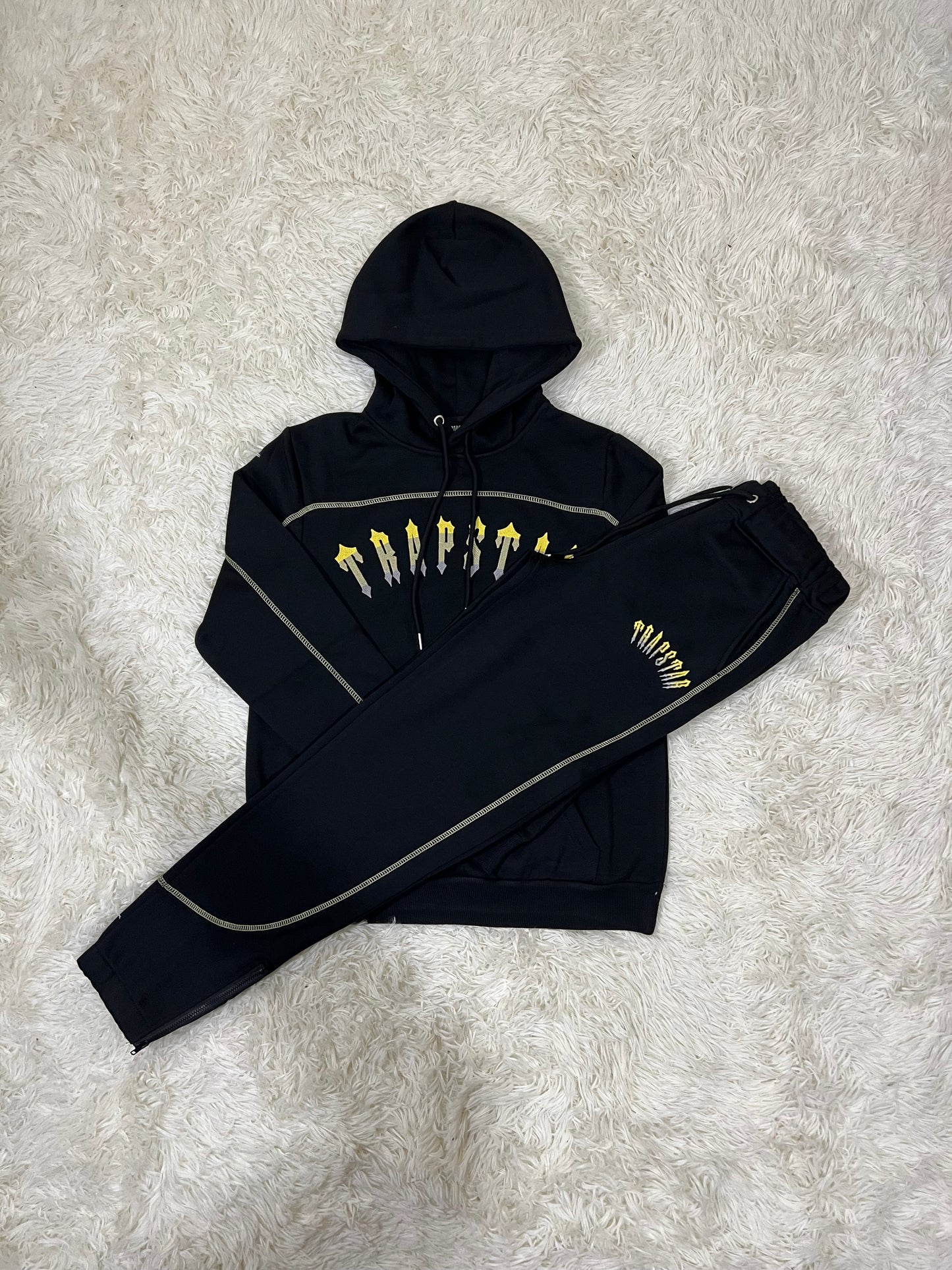 CONJUNTO TRAPSTAR ⭐️