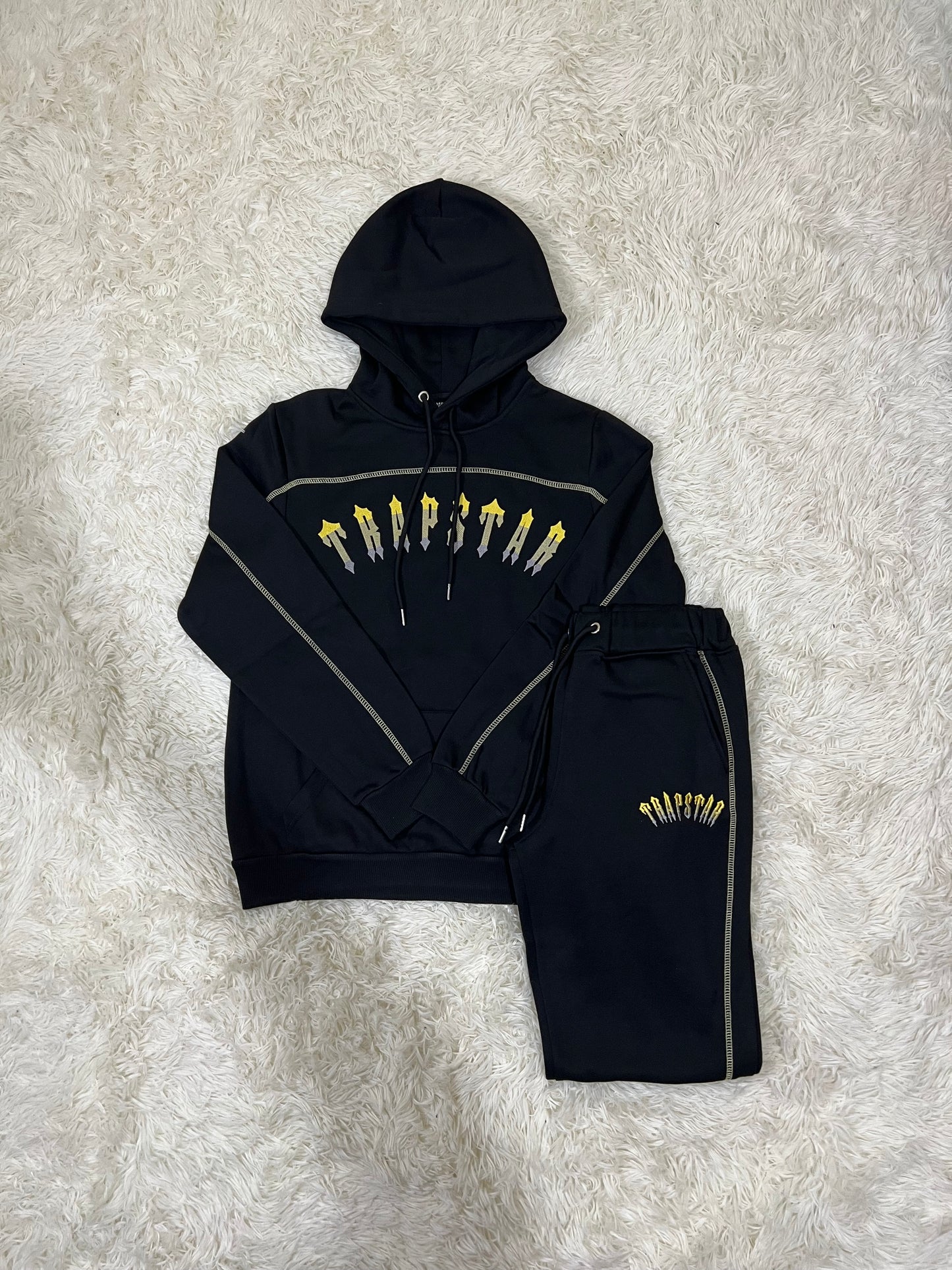 CONJUNTO TRAPSTAR ⭐️