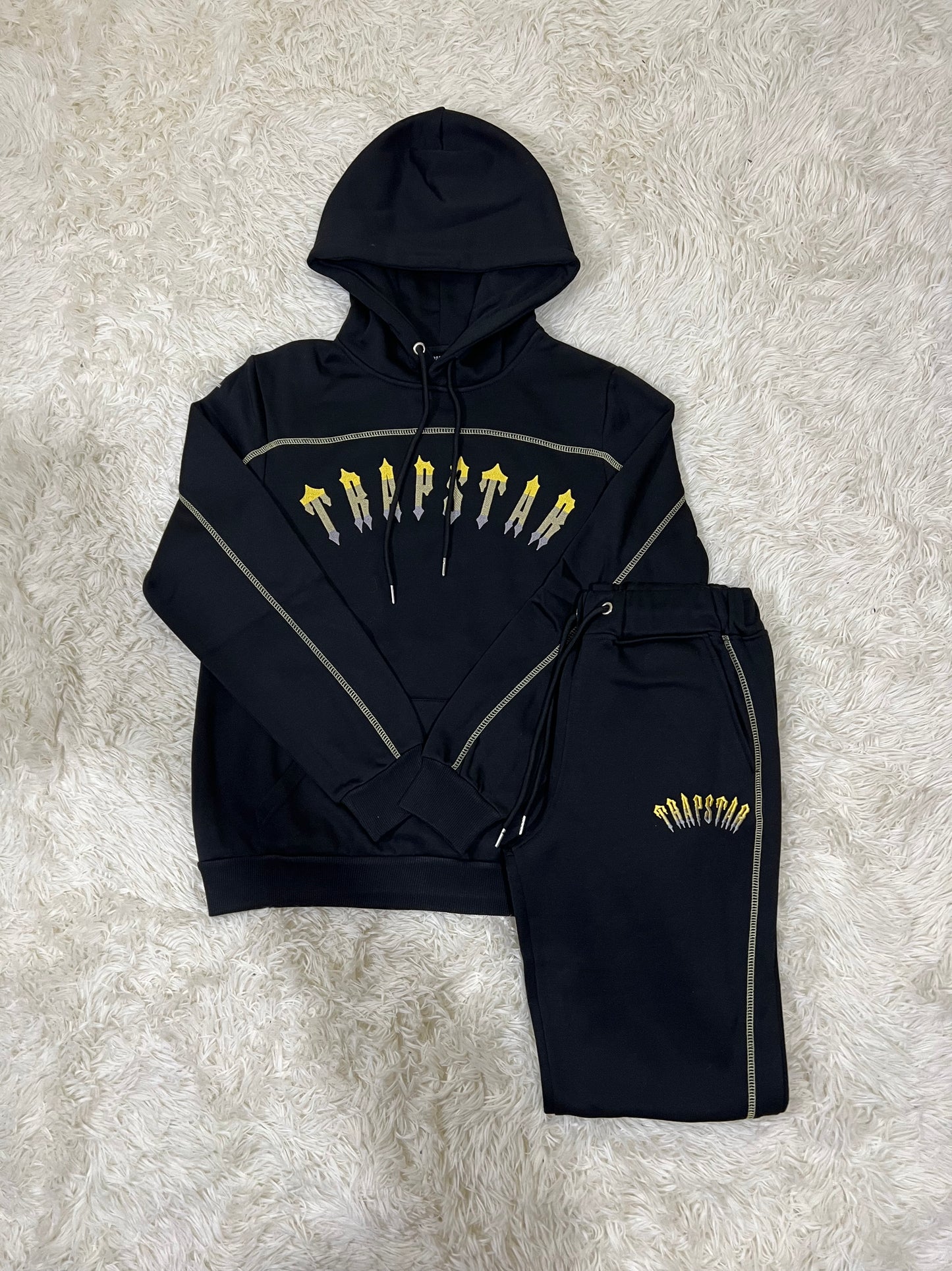 CONJUNTO TRAPSTAR ⭐️